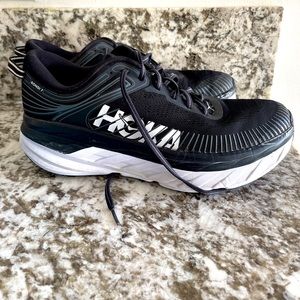 Hoka Women’s Bondi 7 Running Shoes